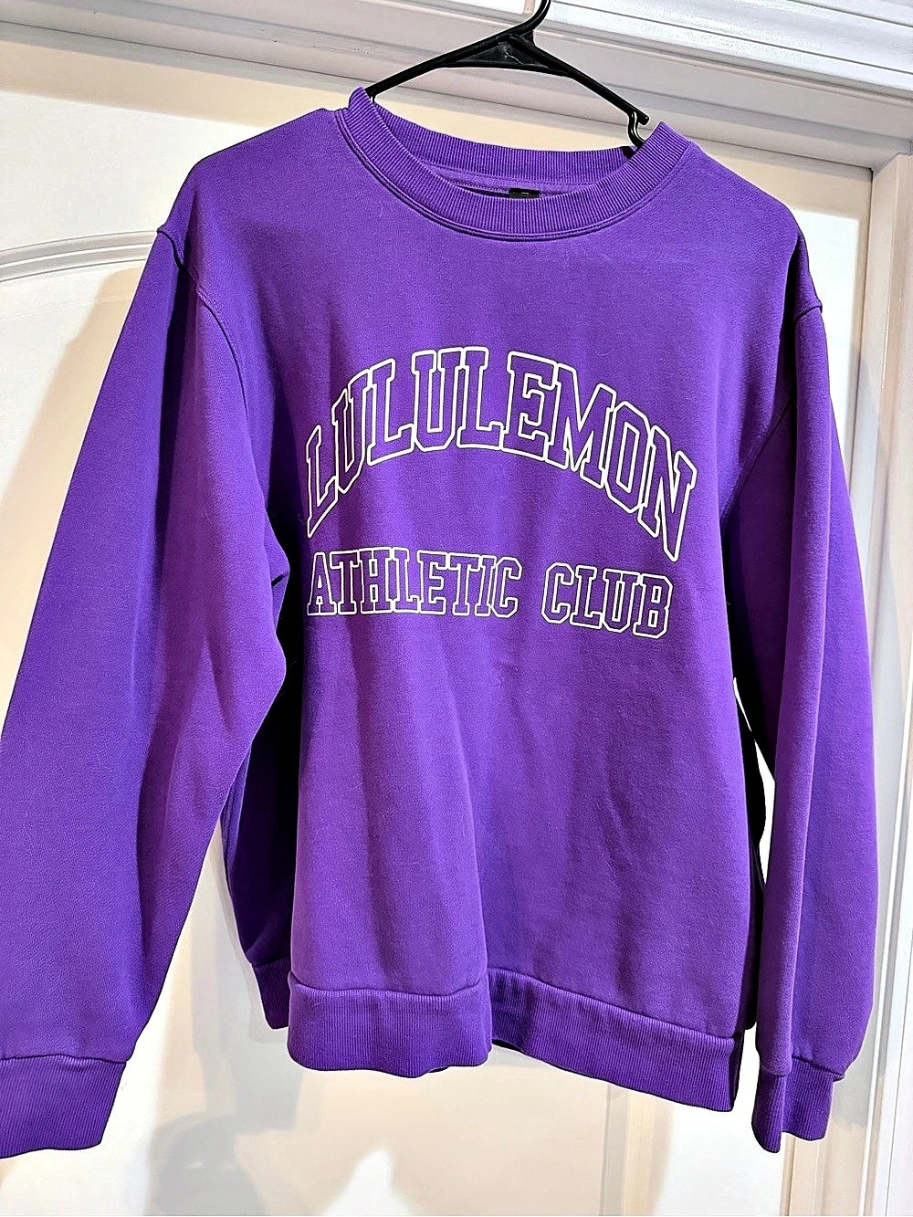 lululemon Athletic Club Crewneck Sweatshirt Purple Mens Small